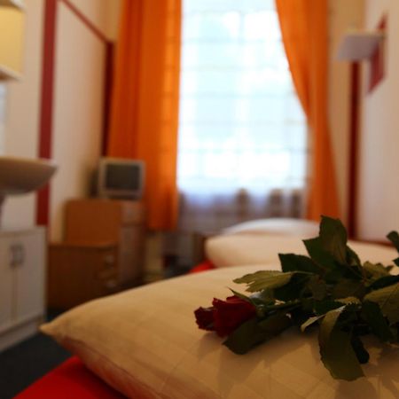 Hotel Pension Insor Berlin Exterior photo