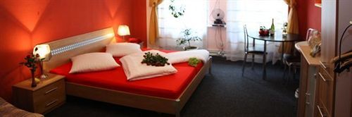 Hotel Pension Insor Berlin Exterior photo